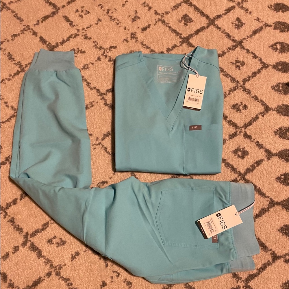 Neon Blue Figs Set